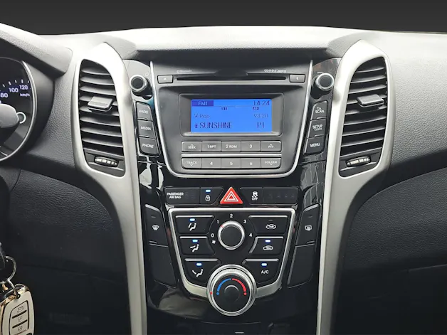 HYUNDAI i30 1.6 CRDi Vertex Automatic DCT