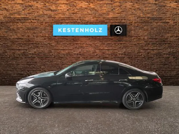 MERCEDES-BENZ CLA 200 AMG Line