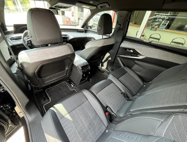 PEUGEOT 5008 145 Hybrid e-DCS6 GT