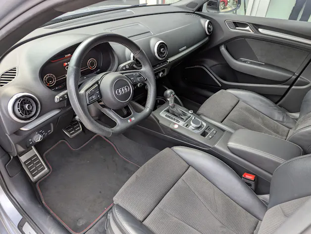 AUDI S3 Sportback 2.0 TFSI quattro S-tronic