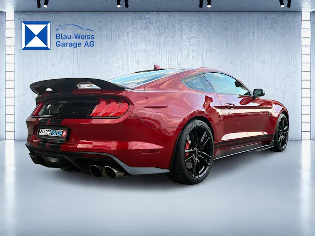 FORD MUSTANG Shelby GT500