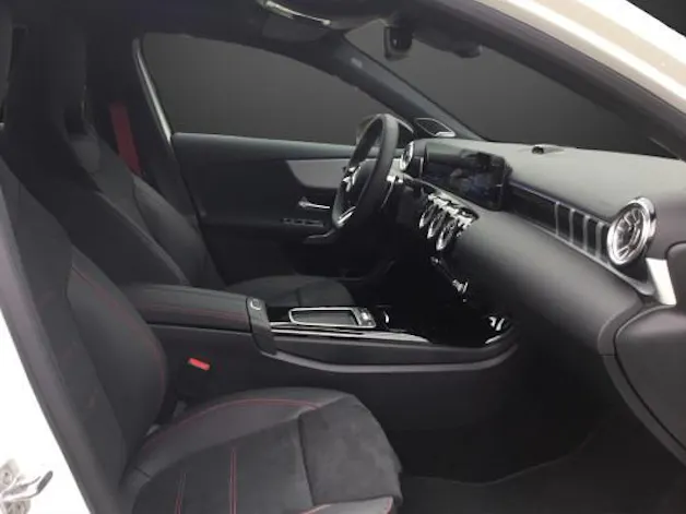 MERCEDES-BENZ A AMG 35 4Matic 8G-DCT