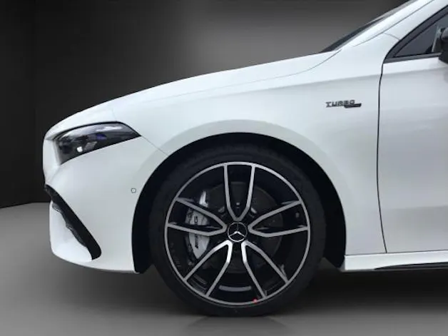 MERCEDES-BENZ A AMG 35 4Matic 8G-DCT