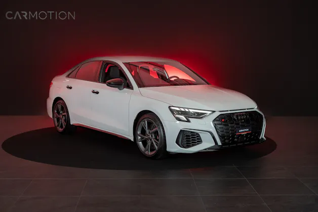 AUDI S3 Limousine 2.0 TFSI quattro S-Tronic / Rückfahrkamera / Sportsitze / Virtual-Cockpit