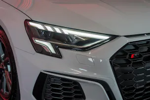 AUDI S3 Limousine 2.0 TFSI quattro S-Tronic / Rückfahrkamera / Sportsitze / Virtual-Cockpit