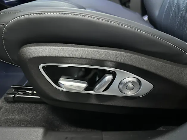 XPENG G9 93kWh Performance AWD Black Edition Premium PHASE 2