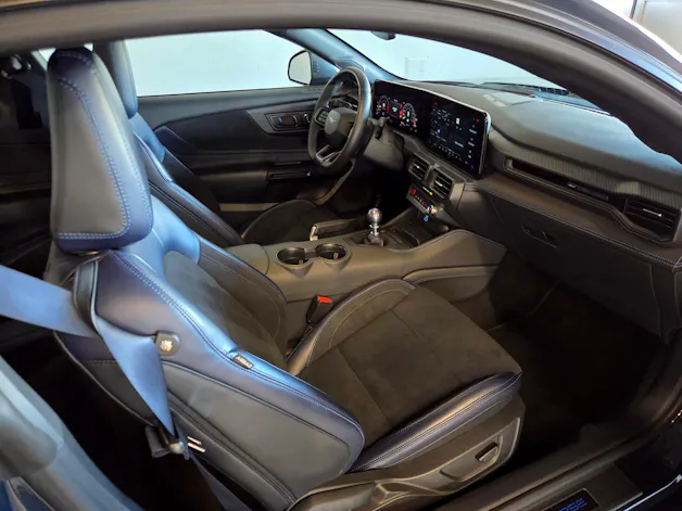 FORD Mustang Coupé 5.0 V8 Dark Horse