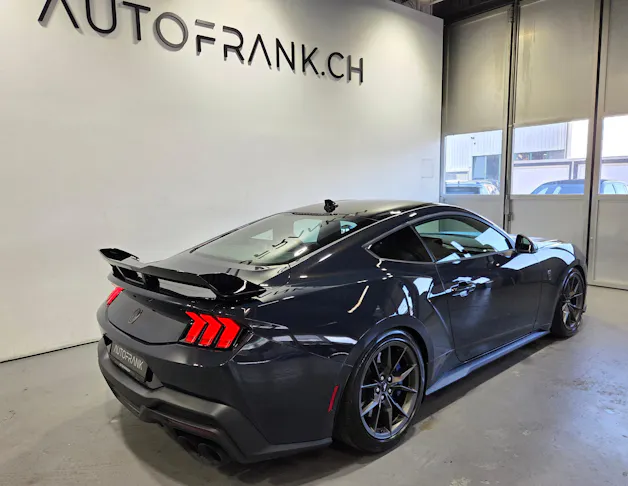 FORD Mustang Coupé 5.0 V8 Dark Horse