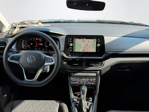 VW T-Cross LI 1.5 TSI 150PS 1500ccm 150PS/110kW 4 Zylinder TSI Benzin