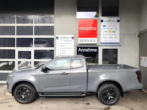 ISUZU D-MAX 1.9 SpaceCab Nitro Sport 4x4 AT