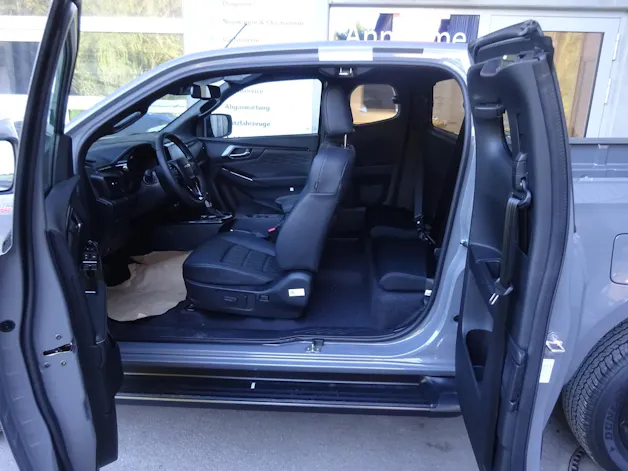 ISUZU D-MAX 1.9 SpaceCab Nitro Sport 4x4 AT