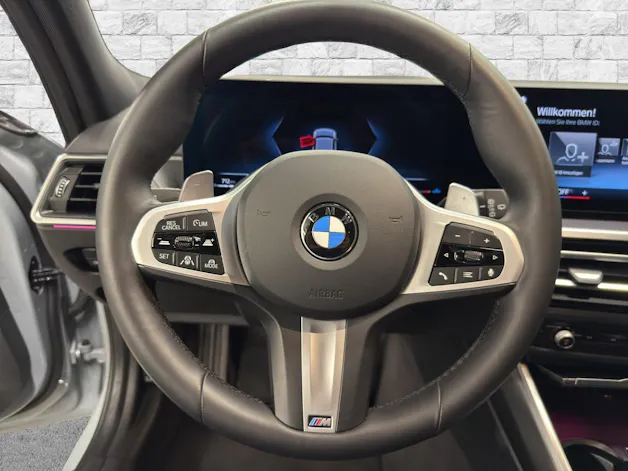 BMW 330d xDrive SAG Touring