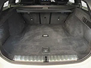 BMW 320d xDrive Touring