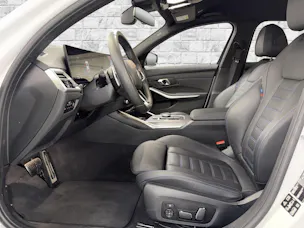 BMW 320d xDrive Touring