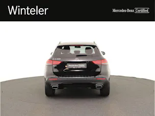 MERCEDES-BENZ GLA 200 Progressive