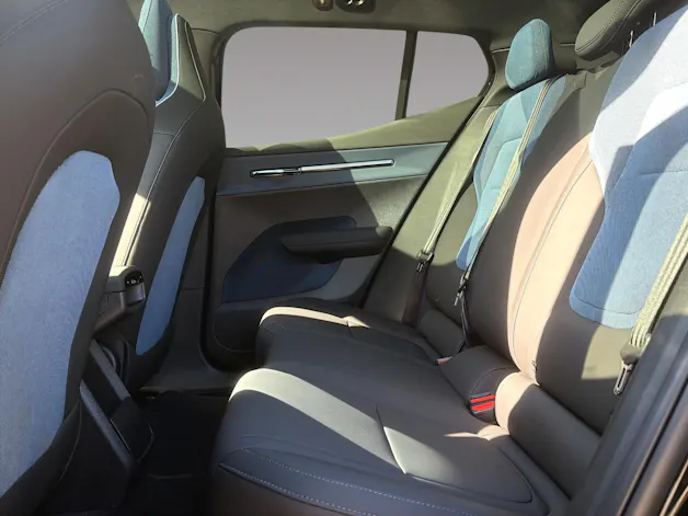 VOLVO EX30 E60 69kWh Twin Ultra