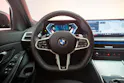 BMW 330d xDrive SAG / LCI / Glasdach / Rückfahrkamera / Ambientebeleuchtung