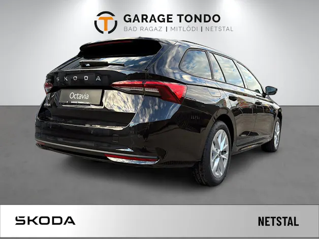 SKODA Octavia Combi 2.0 TSI Selection 4x4 DSG