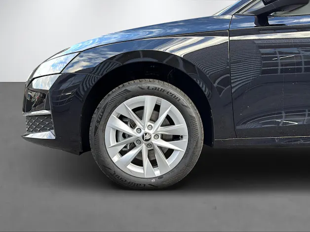SKODA Octavia Combi 2.0 TSI Selection 4x4 DSG