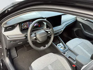 SKODA Octavia Combi 2.0 TSI Selection 4x4 DSG