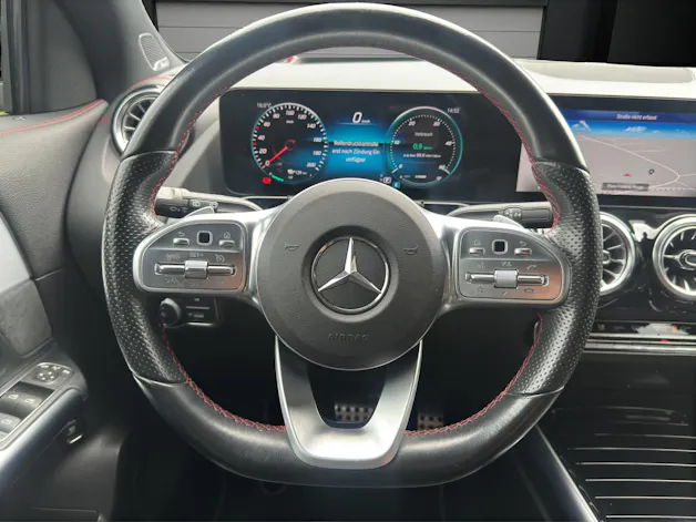 MERCEDES-BENZ EQA 250 AMG Line AMG Line