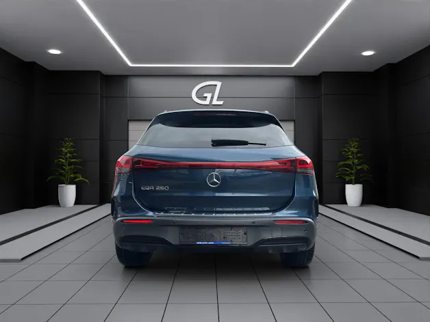 MERCEDES-BENZ EQA 250 AMG Line AMG Line