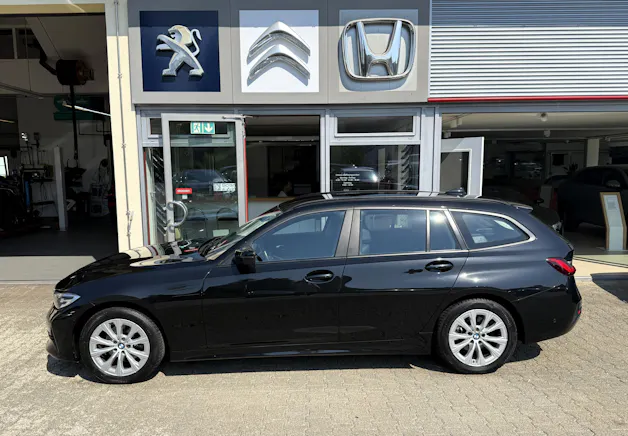 BMW 320d xDrive 48V Touring Steptronic