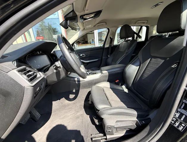 BMW 320d xDrive 48V Touring Steptronic