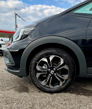 HONDA Jazz 1.5i-MMD Crosstar Advance E-CVT Modell 2027 1.9% Leasing Aktion unschlagbar mit 8 Jahren Garantie