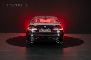 BMW 330d xDrive SAG / LCI / 360°Kamera / Ambientebeleuchtung