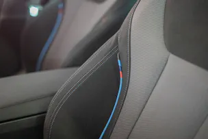 BMW 330d xDrive SAG / LCI / 360°Kamera / Ambientebeleuchtung