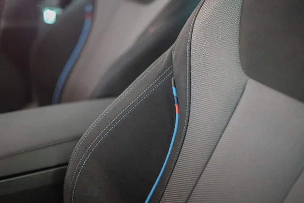 BMW 330d xDrive SAG / LCI / 360°Kamera / Ambientebeleuchtung
