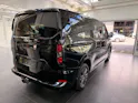 FORD Tourneo Bus 320 L1H1 Titanium Automat