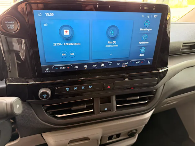 FORD Tourneo Bus 320 L1H1 Titanium Automat