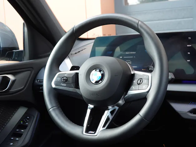 BMW 120 M Sport Steptronic - "LEASING DES 2,9% * Caméra Recul + Capteurs * Drive Select * Cuir/Alcantara"