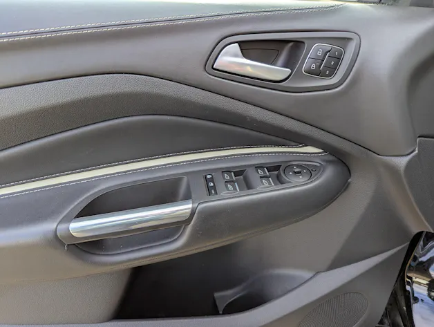 FORD Kuga 2.0 TDCi Vignale 4WD PowerShift