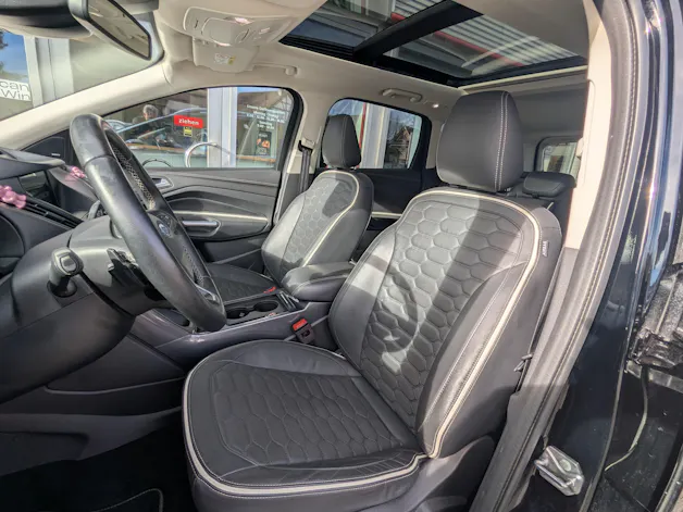 FORD Kuga 2.0 TDCi Vignale 4WD PowerShift