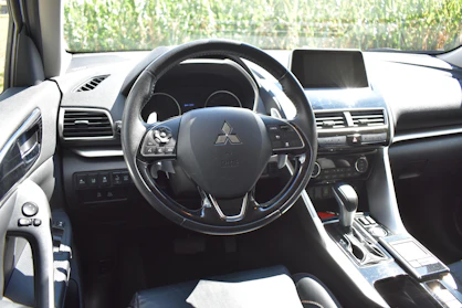 MITSUBISHI ECLIPSE CROSS 10