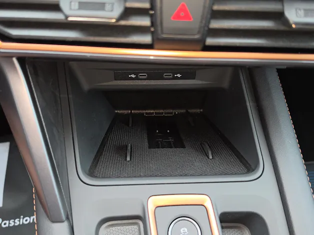 CUPRA Leon 1.5 eTSI DSG