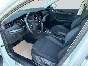 SKODA Octavia Combi 2.0 TSI Ambition DSG 4x4
