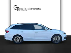SKODA Octavia Combi 2.0 TSI Ambition DSG 4x4