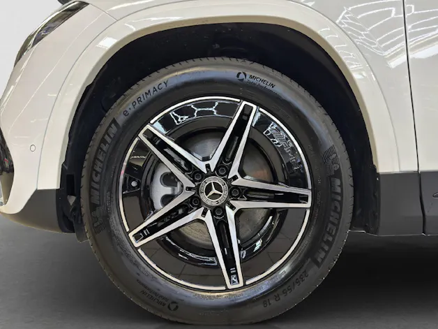 MERCEDES-BENZ EQA 350 Swiss Star AMG Line 4MATIC