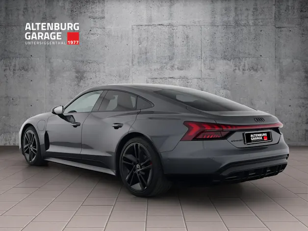 AUDI e-tron GT quattro
