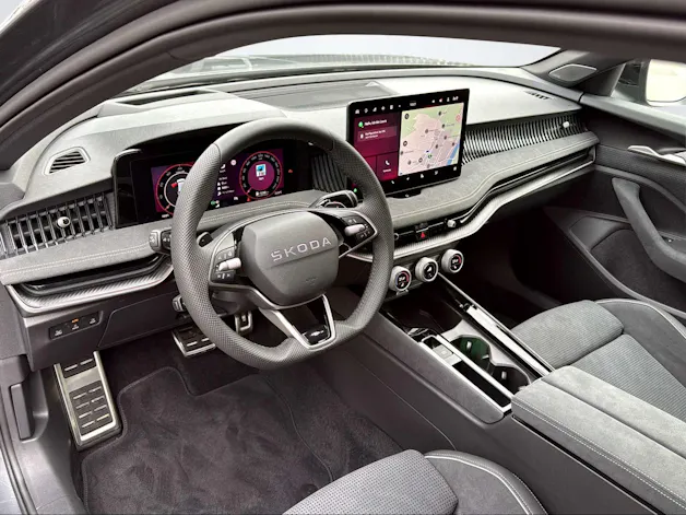 SKODA Superb Combi 2.0 TSI Sportline 4x4 DSG