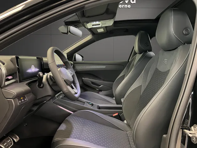 VW T-Roc 1.5 eTSI mHEV R-Line DSG