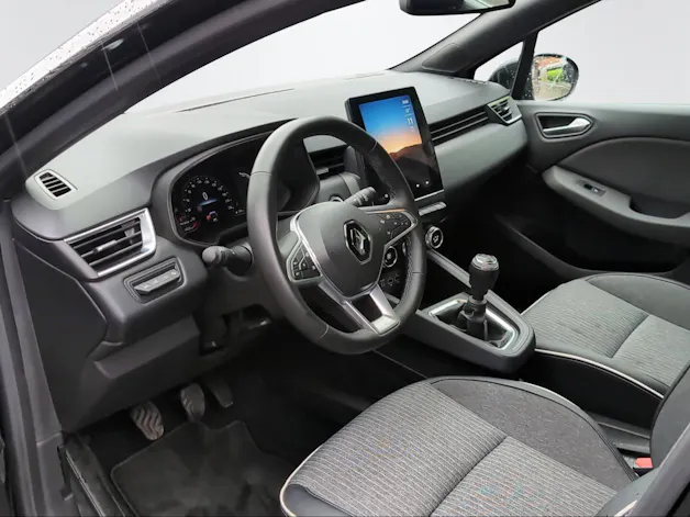 RENAULT Clio 1.3 TCe Intens