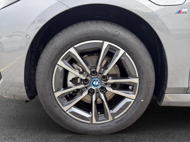 BMW 225e xDrive Active Tourer M Sport
