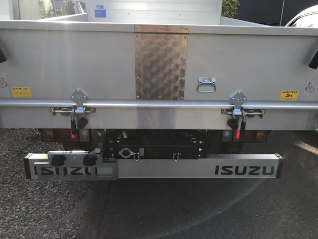 ISUZU M21 T E Box Kipper