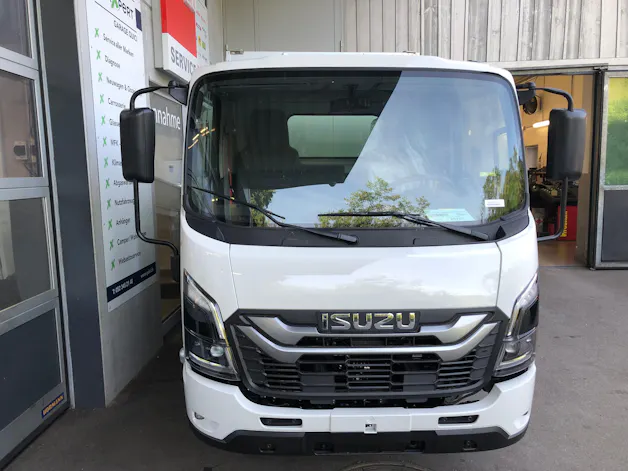 ISUZU M21 T E Box Kipper