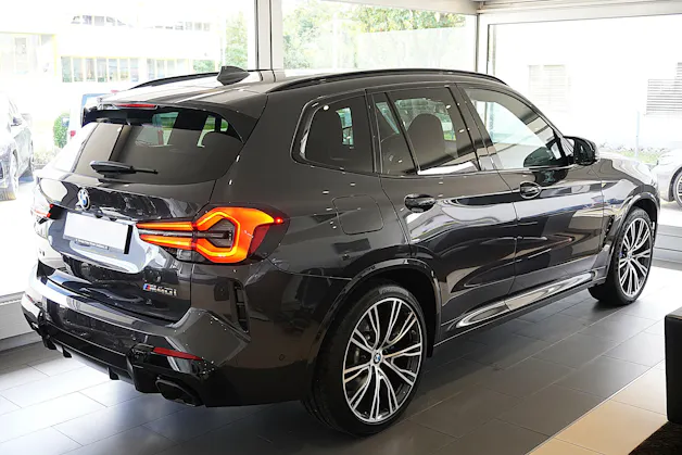 BMW X3 M40i